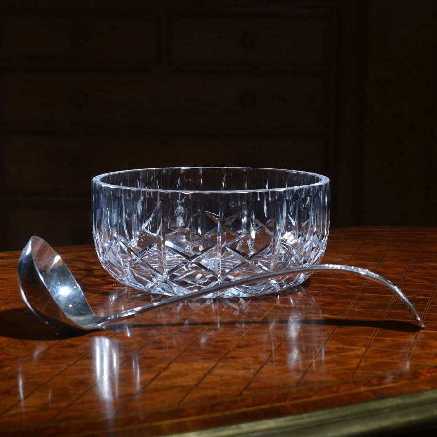 Edwardian Queen's Pattern Silver Soup Ladle