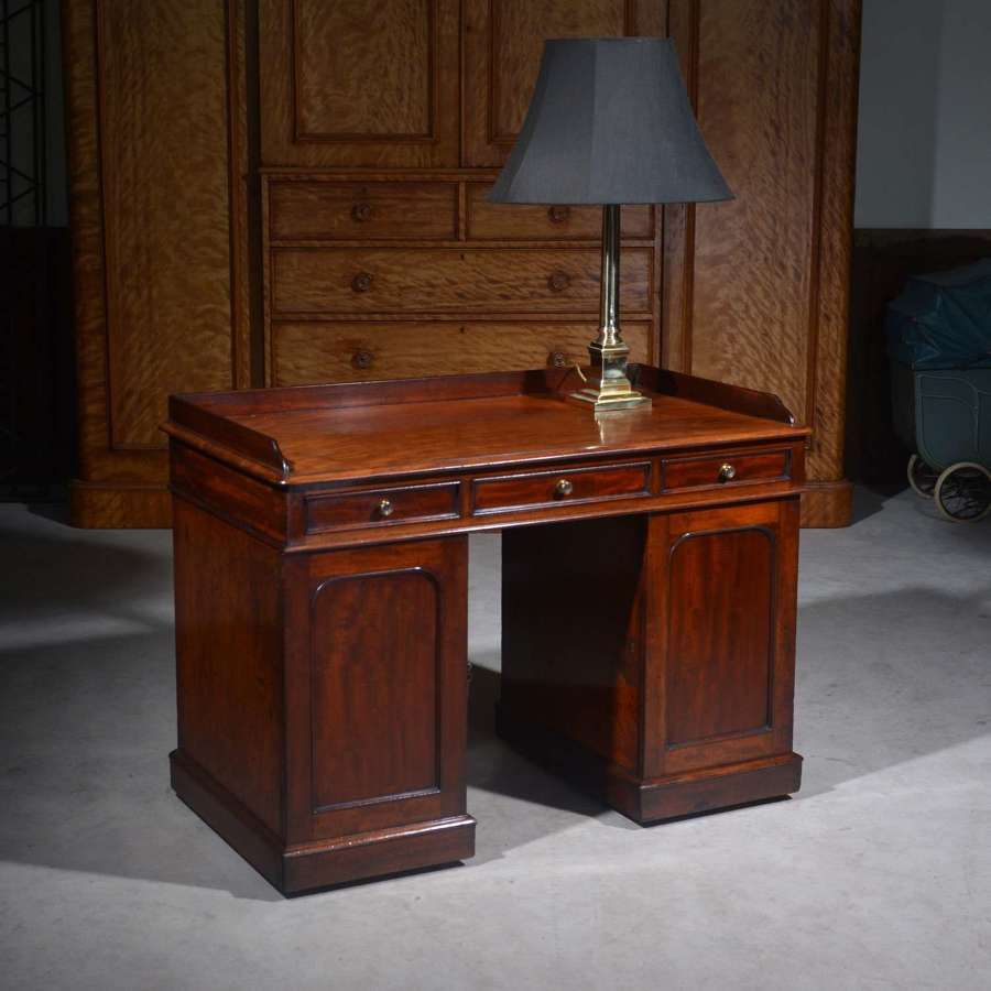 Compact Mahogany Pedestal Desk