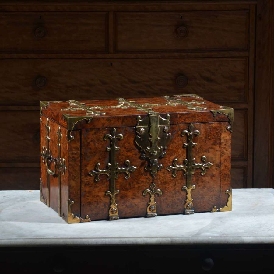 Important Late 17th Century Burr Yew Strong Box or Coffre Fort