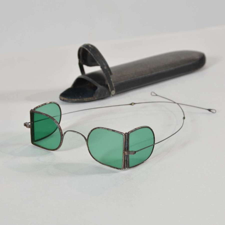 A pair of green glass Richardson railway spectacles